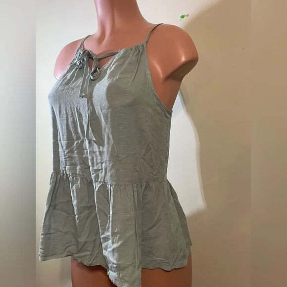 Maurices Women’s X small adj spaghetti strap mint green drop waist top blouse - Picture 2 of 11